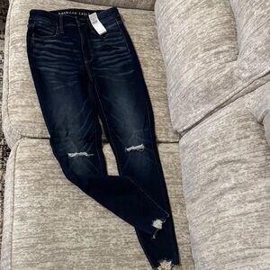 American Eagle Outfitters Women's Distressed Dark Blue Skinny Jeans